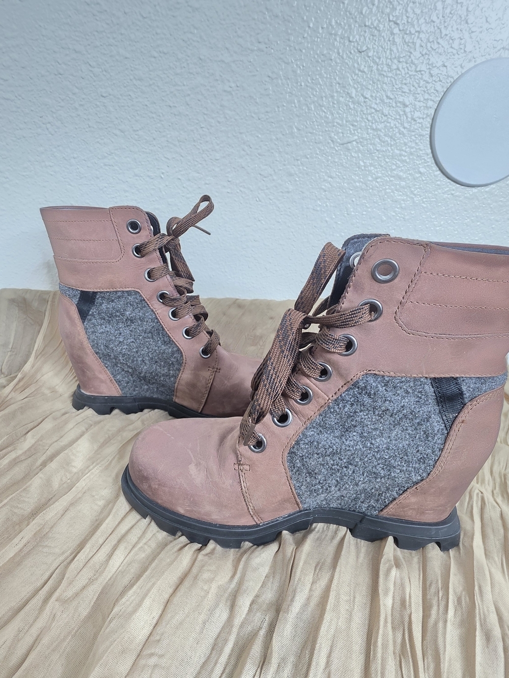 Sorel Joan Of Arctic Wedge III Lexi Boots Size 9 Waterproof Leather & Grey Felt - Picture 6 of 11